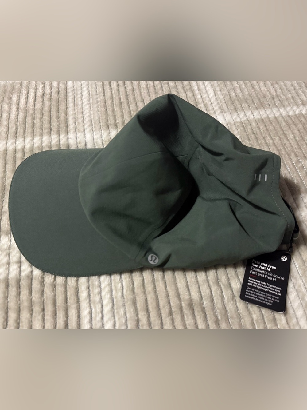 ✨Lululemon Fast & Free Run Hat✨ - Picture 2 of 5